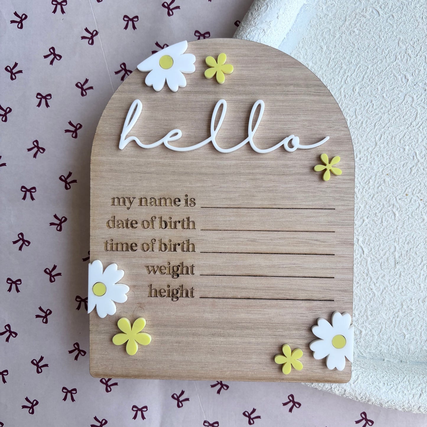 Hello Wooden Daisy Border Board