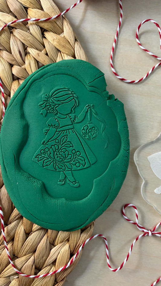 Le Monde de Mely | Christmas Toile – Bauble Girl Cookie Stamp