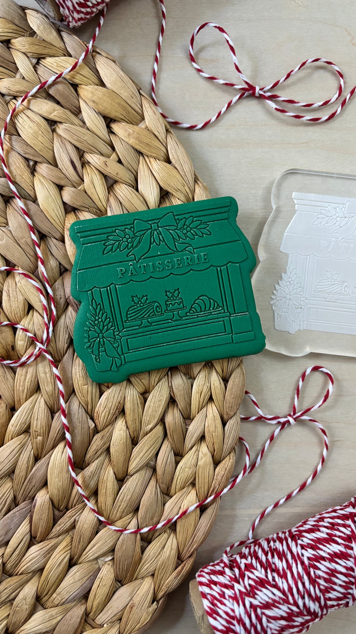 Le Monde de Mely | Christmas in Paris – Parisian Patisserie Cookie Stamp