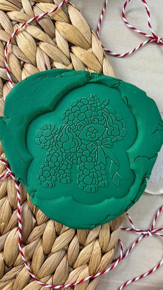 Le Monde de Mely | Christmas in Paris – Parisian Poodle Cookie Stamp