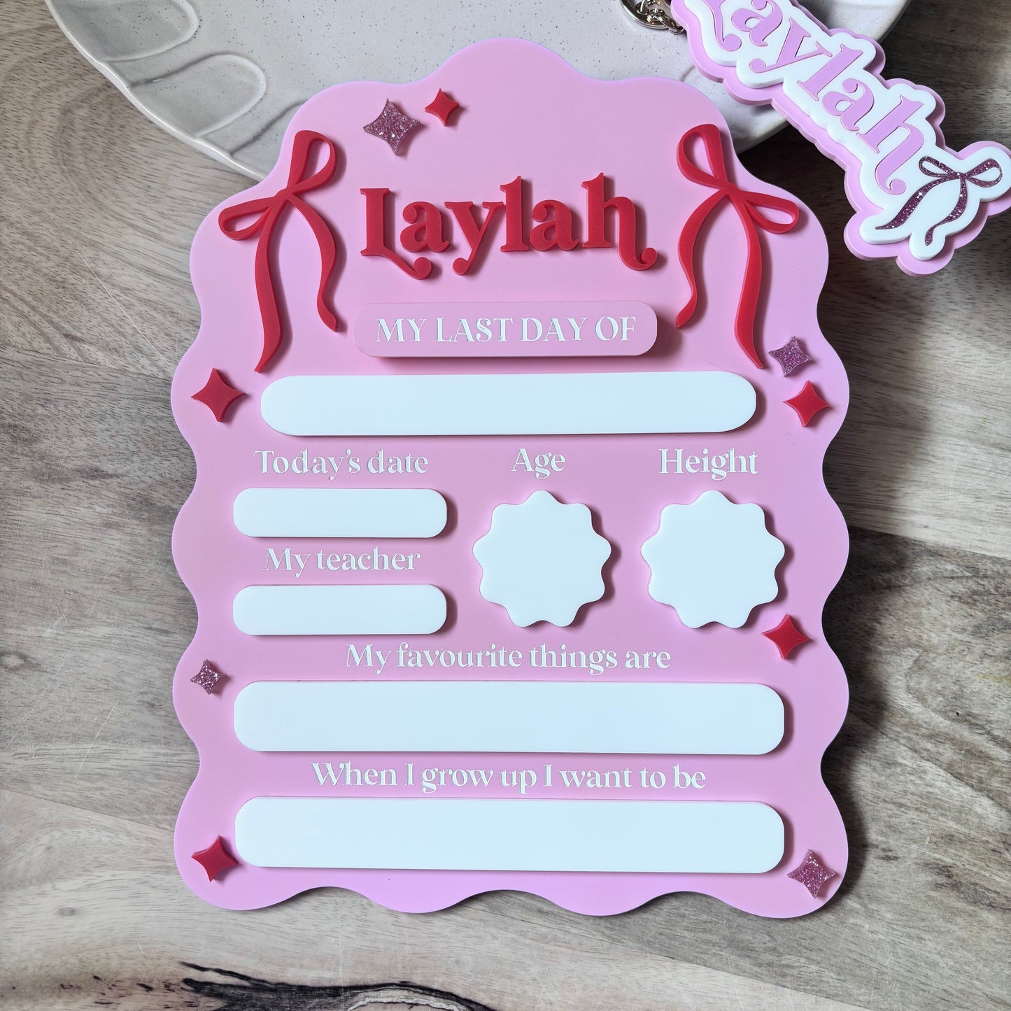 First & Last Day Wavy Arch Bow Star Board