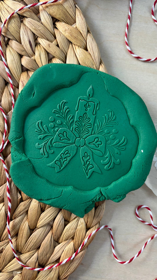 Le Monde de Mely | Christmas Toile – Festive Candle Cookie Stamp