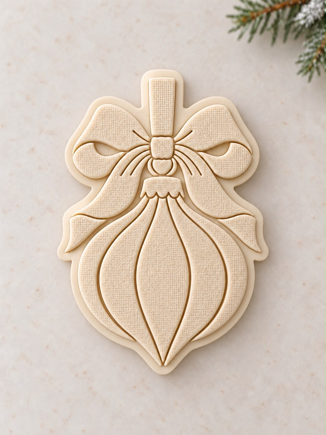 Le Monde de Mely | White Christmas – Christmas Bow Bauble Cookie Stamp & Cutter