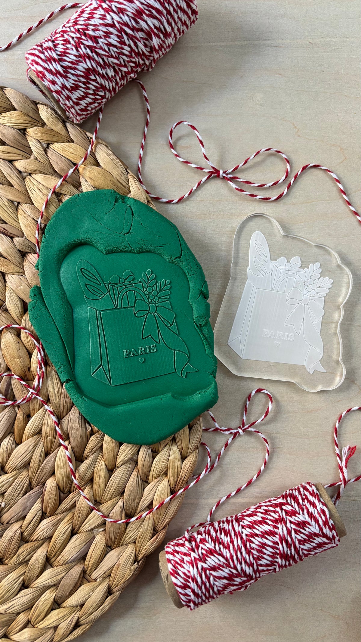 Le Monde de Mely | Christmas in Paris – Parisian Handbag Cookie Stamp