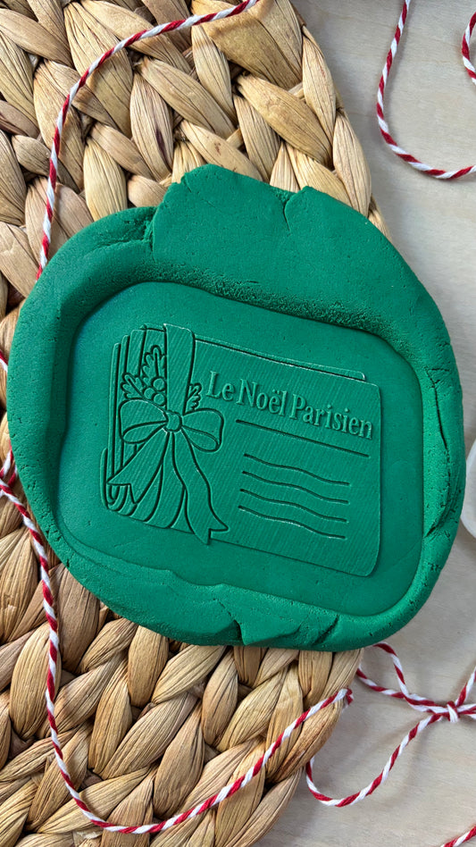 Le Monde de Mely | Christmas in Paris – Parisian Newspaper Cookie Stamp