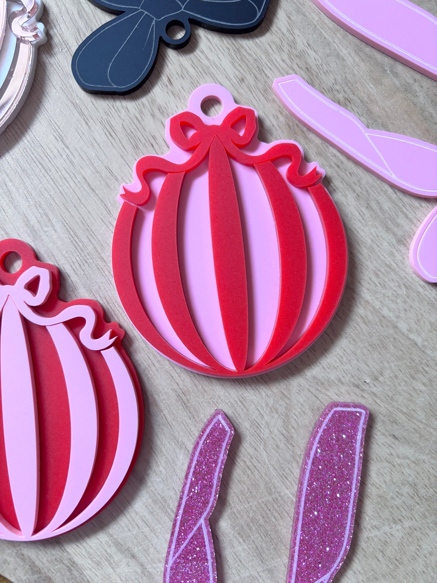 Acrylic Bauble with Bow Ornament (3pk)
