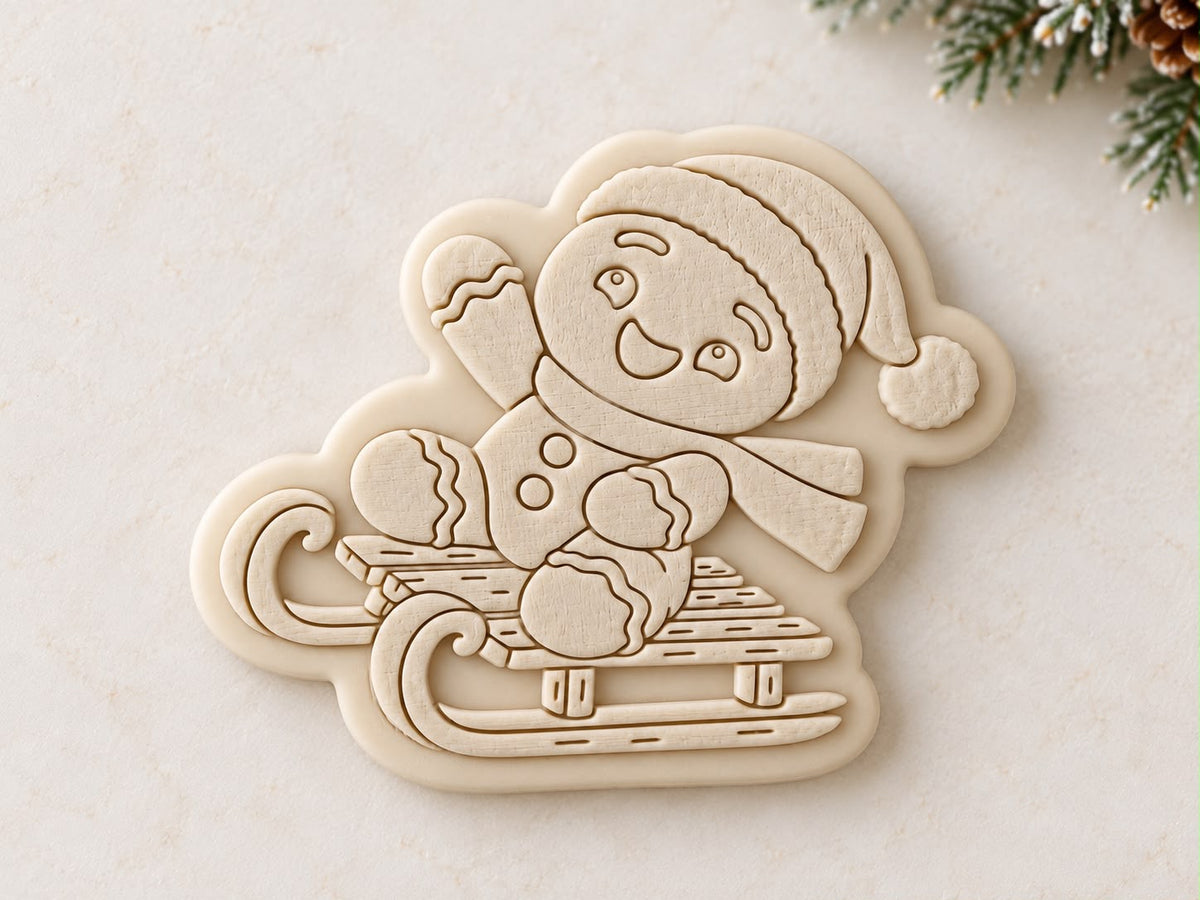 Le Monde de Mely | Gingerbread Man on Sled Cookie Stamp